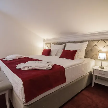 Park Hotel 4*