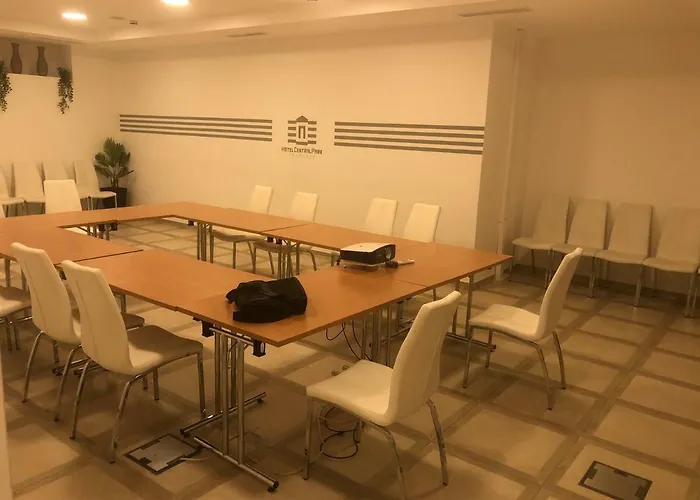 فندق Park تريبينيي